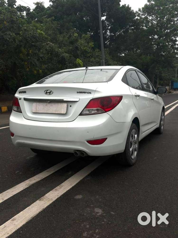 Hyundai Verna Ex 1.5 Petrol Mt, 2013, Petrol