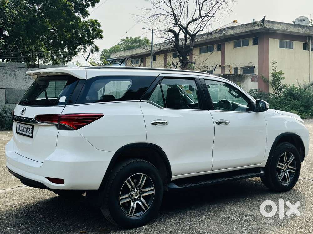 Toyota Fortuner 4x2 At, 2016, Diesel