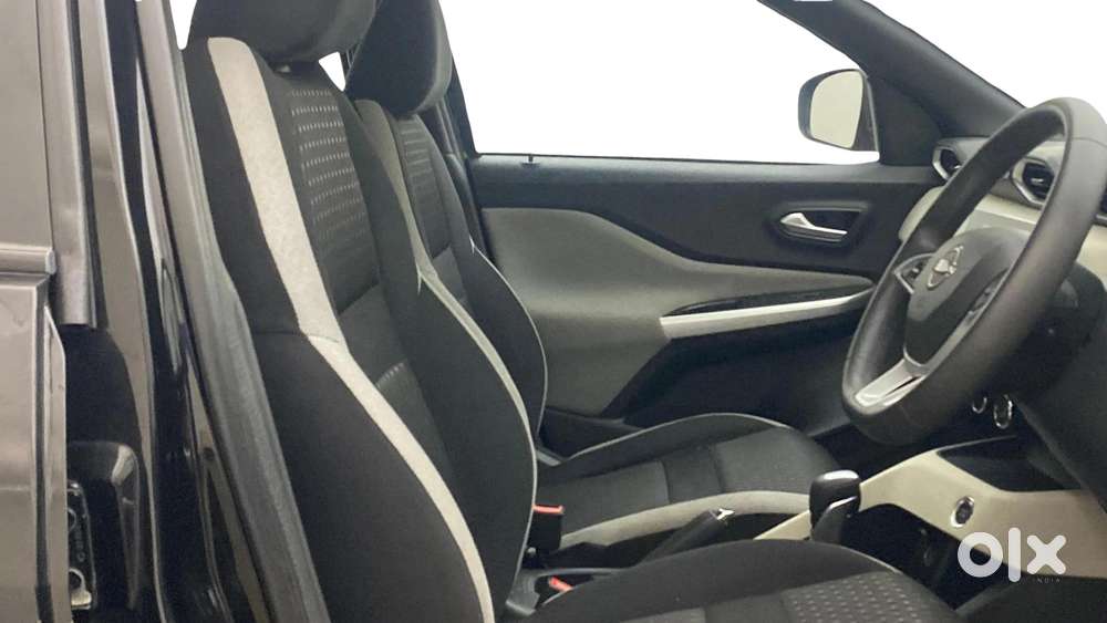 Nissan Magnite 1.0 Xv Premium Turbo Cvt, 2022, Petrol