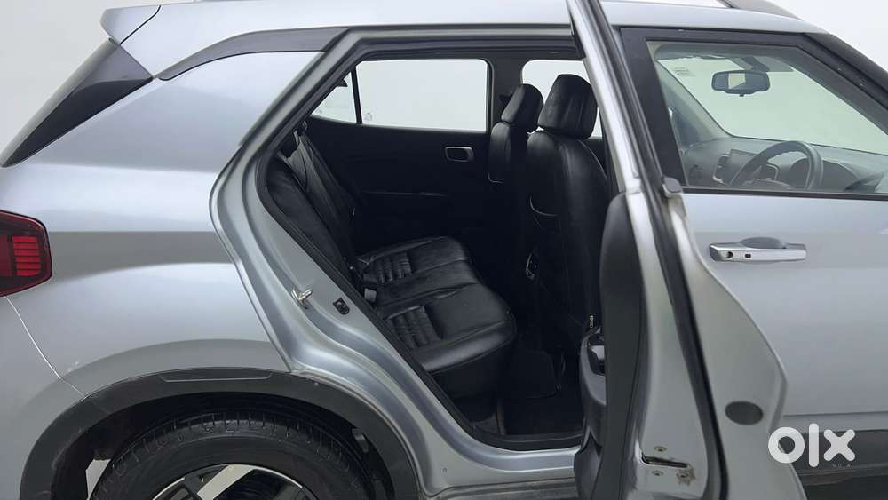 Hyundai Venue Sx Plus Turbo Dct, 2019, Petrol