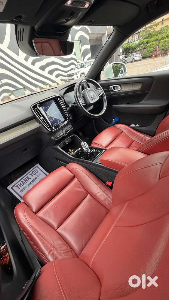 Volvo Xc40 D4 Momentum, 2019, Diesel