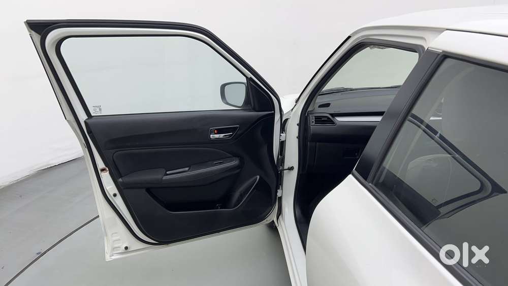 Maruti Suzuki Swift Vvt Vxi, 2022, Petrol