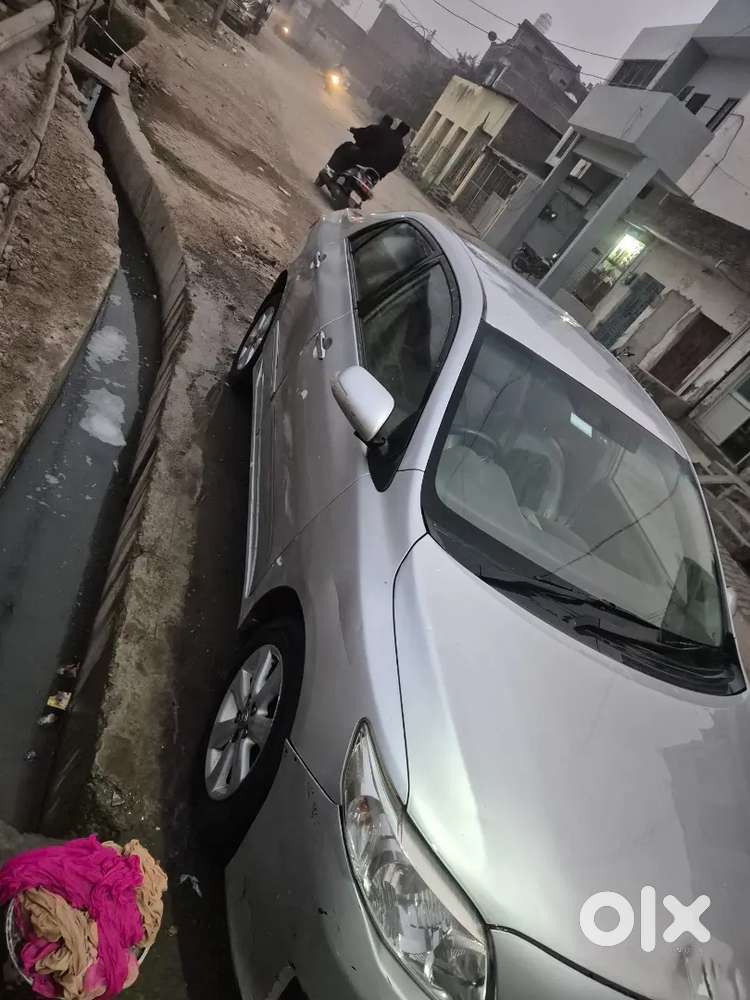 Toyota Corolla Altis 2011 Diesel Good Condition