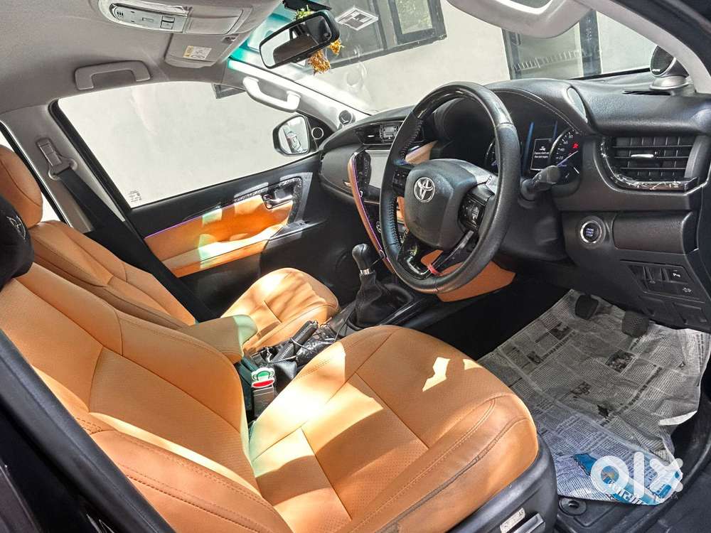 Toyota Fortuner [2021-ongoing] 2.8 2wd Diesel Mt, 2022, Diesel