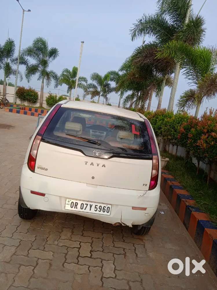 Tata Indica Vista Quadrajet 2011 Car