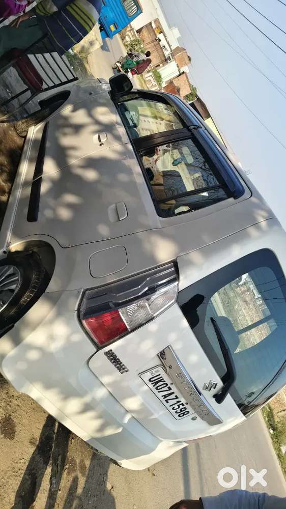 Good Condition Hai Ek Dum New Jaise.power Stearing 4 Windows Power