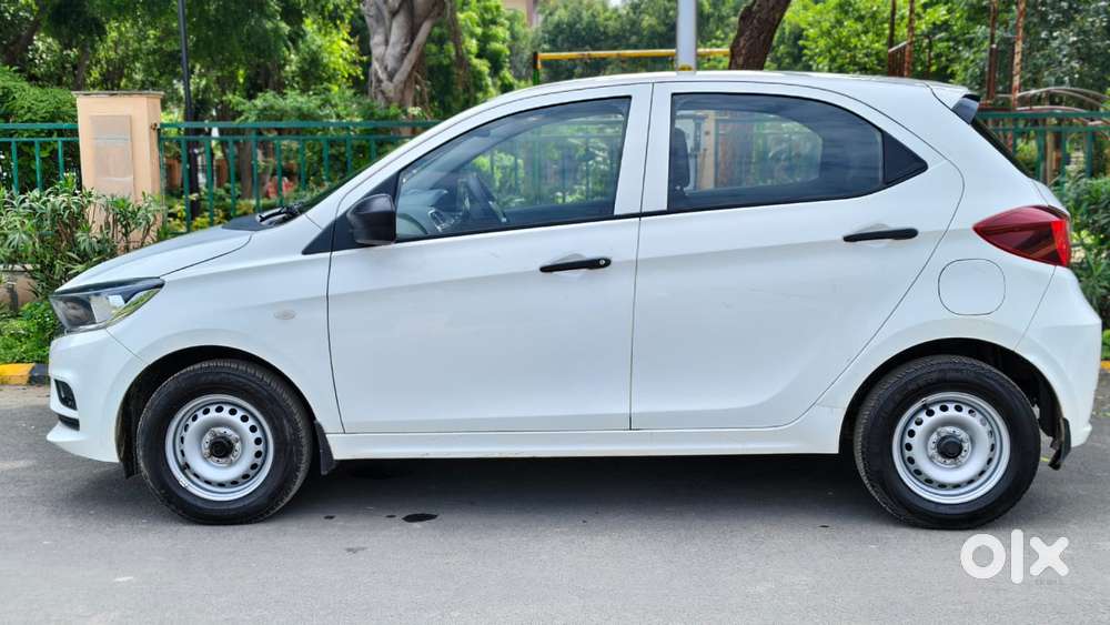 Tata Tiago 1.05 Revotorq Xe, 2026, Petrol