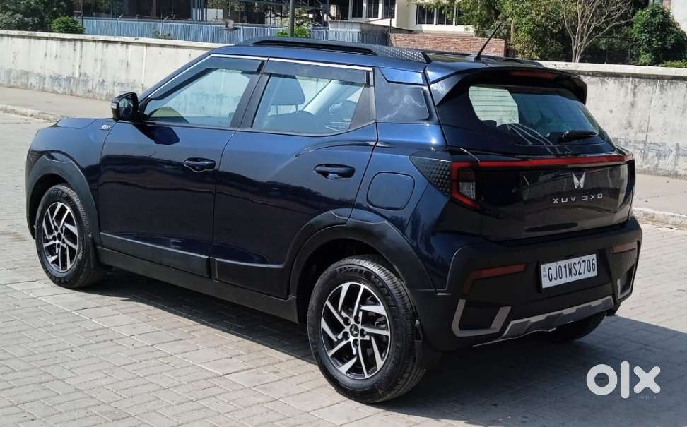 Mahindra Xuv 3xo Ax5l 1.2 Petrol At, 2024, Petrol