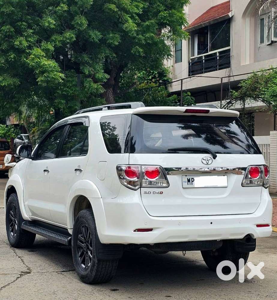 Toyota Fortuner 3.0 4x2 Mt, 2012, Diesel