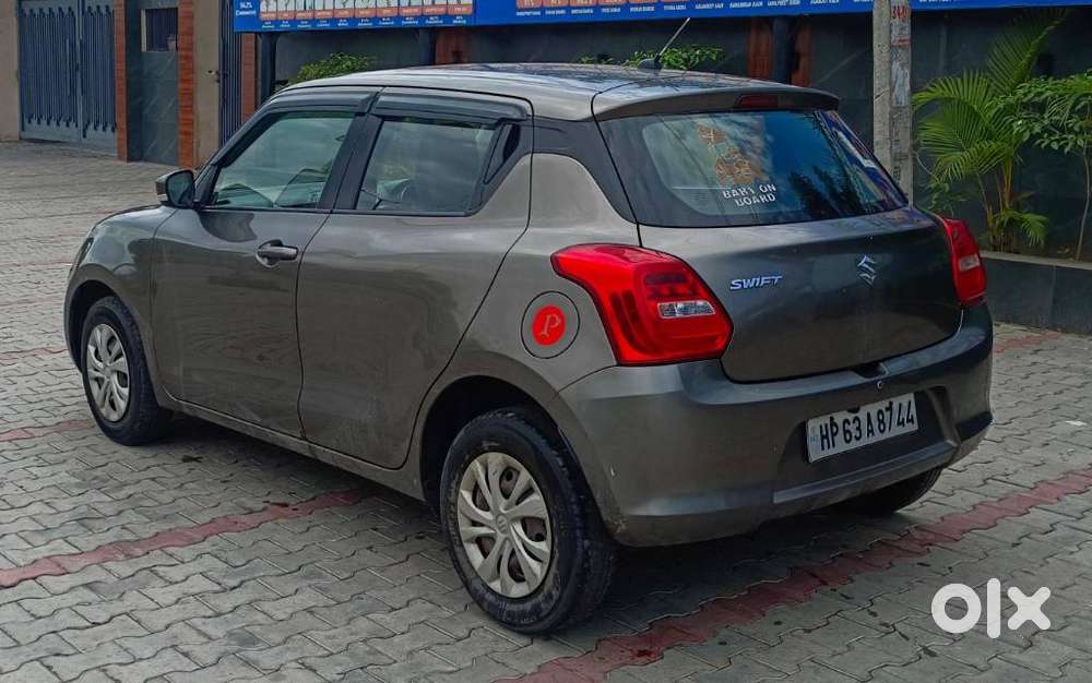 Maruti Suzuki Swift Vxi + Manual, 2019, Petrol