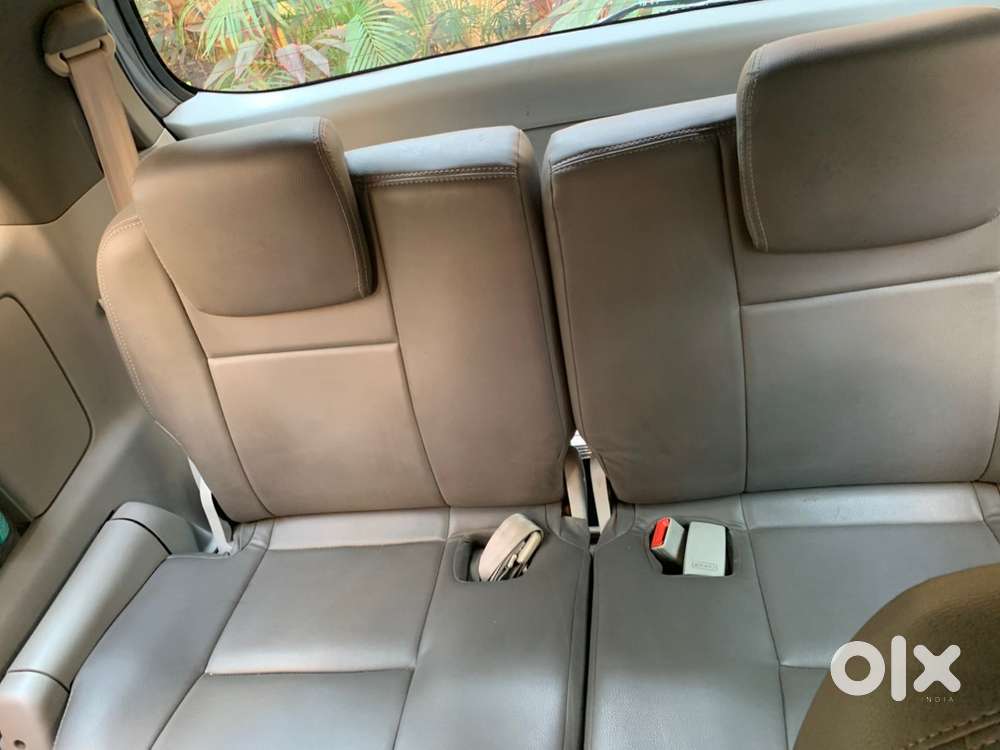 Toyota Innova 2011 Diesel Well Maintained