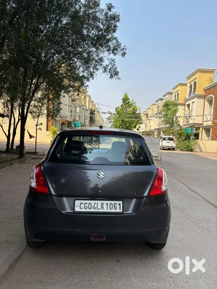 Maruti Swift Vxi Optional (with Abs Ebd And Airbags,adone Insurance)