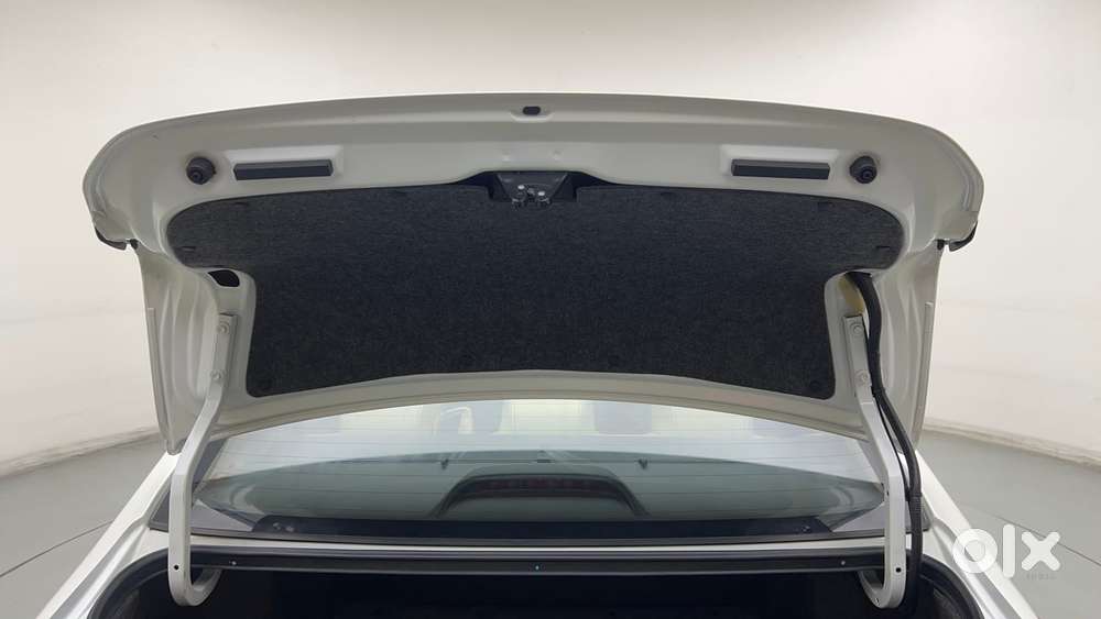 Honda City 1.5 Zx I-vtec Mt, 2022, Petrol