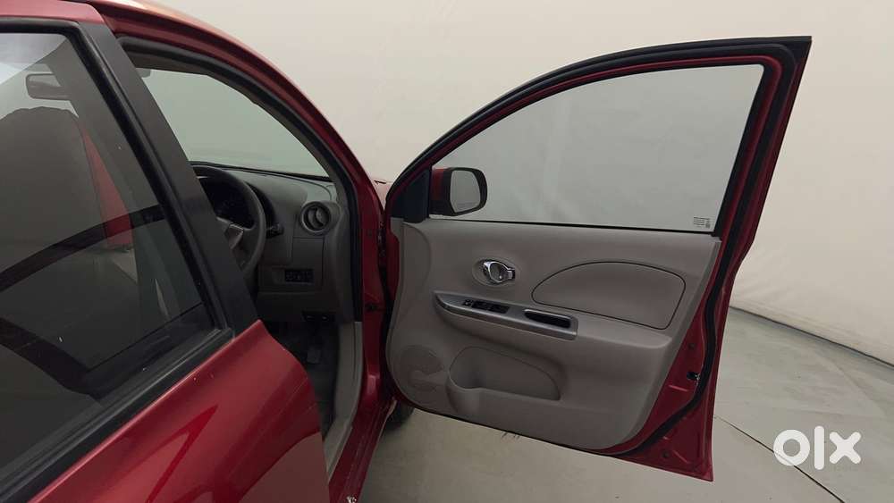 Nissan Micra Xv Cvt, 2016, Petrol