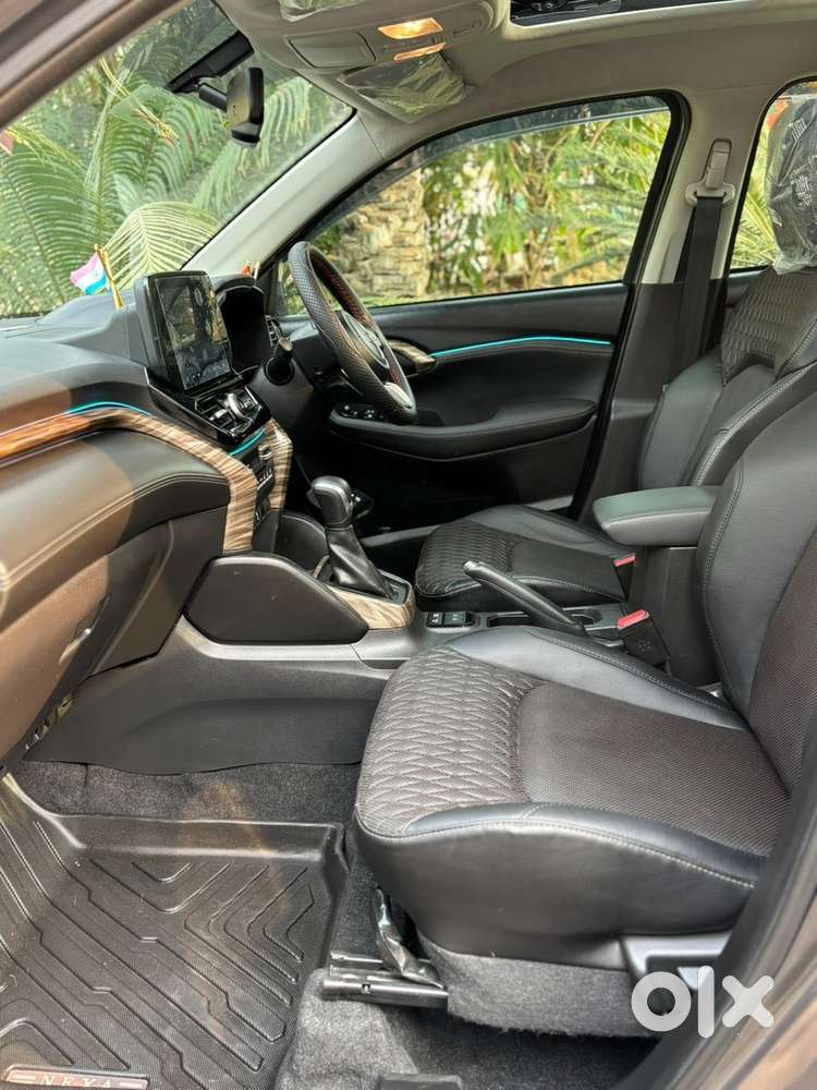 Maruti Suzuki Grand Vitara Smart Hybrid Alpha, 2023, Petrol