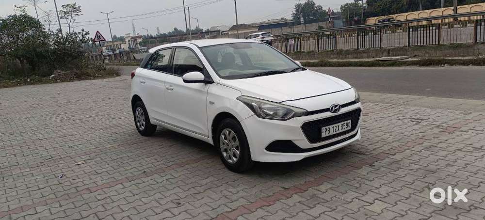Hyundai I20 Magna 1.2 Vtvt, 2015, Petrol