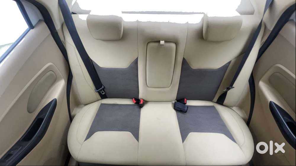 Ford Figo Aspire Titanium, 2016, Petrol