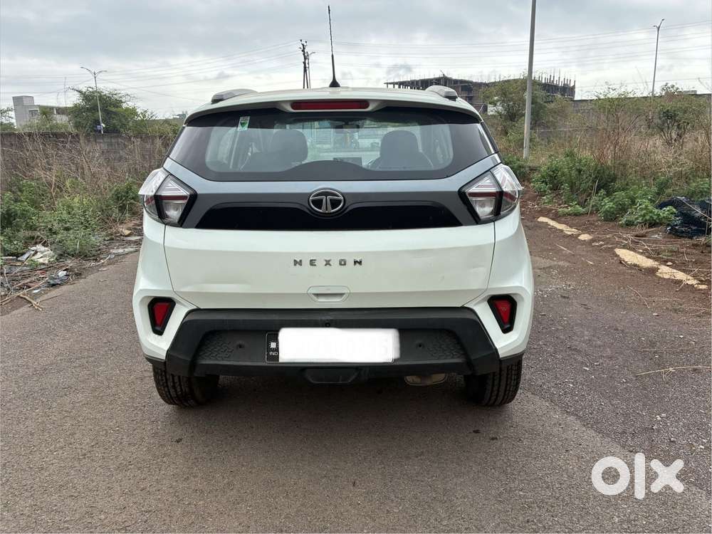 Tata Nexon 1.2 Revotron Xm (s), 2021, Petrol