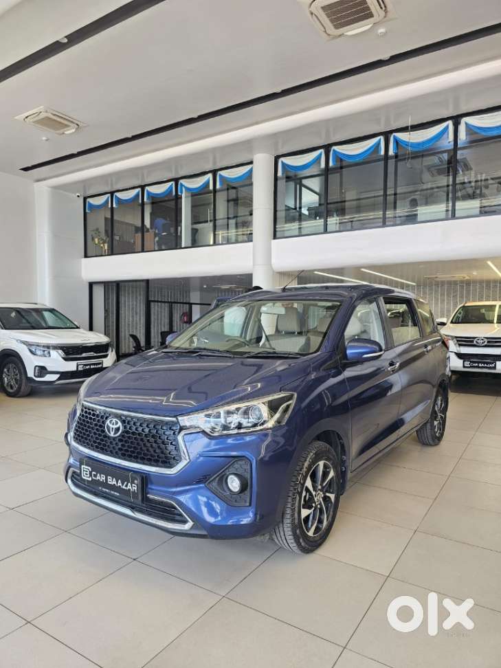 Toyota Rumion V At, 2023, Petrol