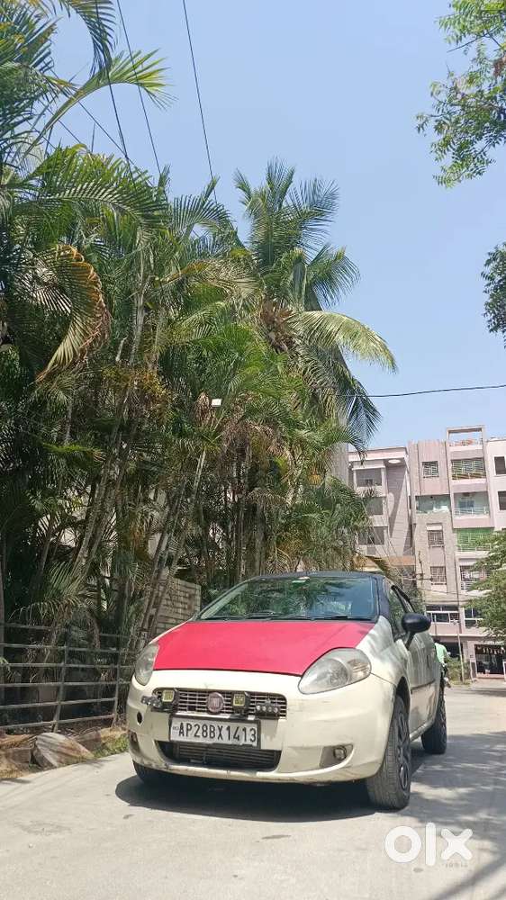Fiat Punto 2014 Diesel 84500 Km Driven Slightly Negotiable