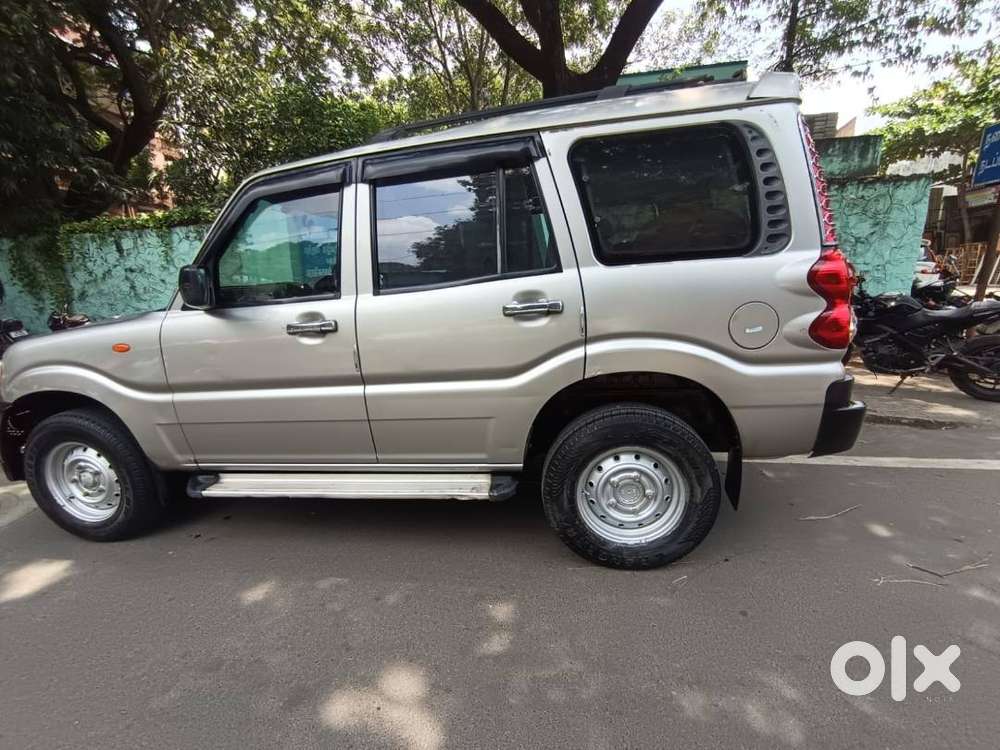 Mahindra Scorpio 2012 2.2 Lx Bsiv 2wd Diesel Manual Second Owner