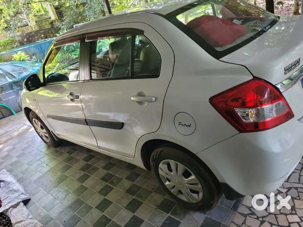 Maruti Suzuki Dzire 2015