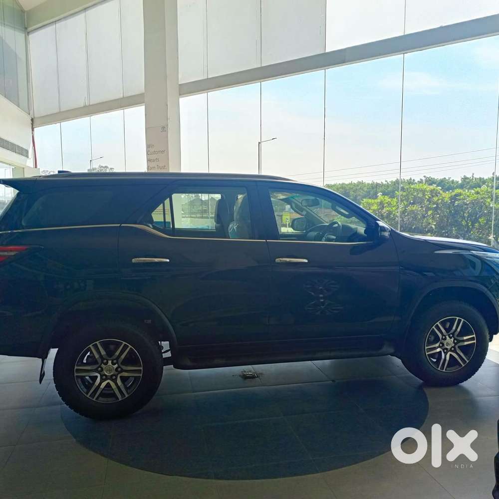 Toyota Fortuner 4x2 At 2.8 Diesel, 2025, Diesel