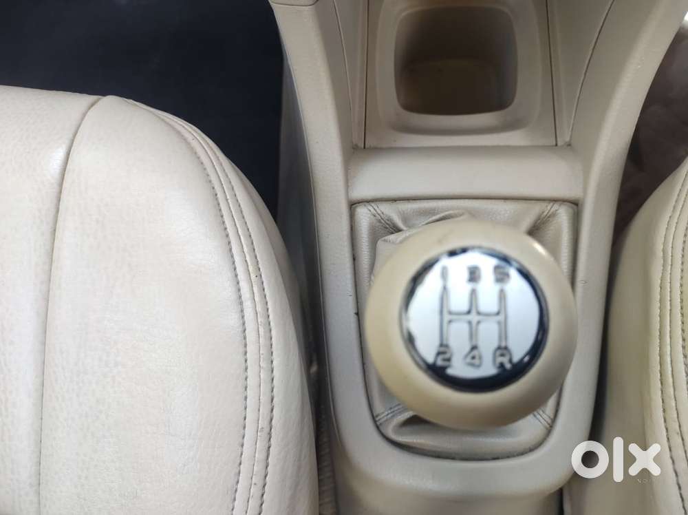 Maruti Suzuki Swift Dzire Vdi Bsiv, 2013, Diesel