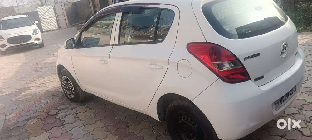 Hyundai I20 Active 2012 Diesel Well Maintained
