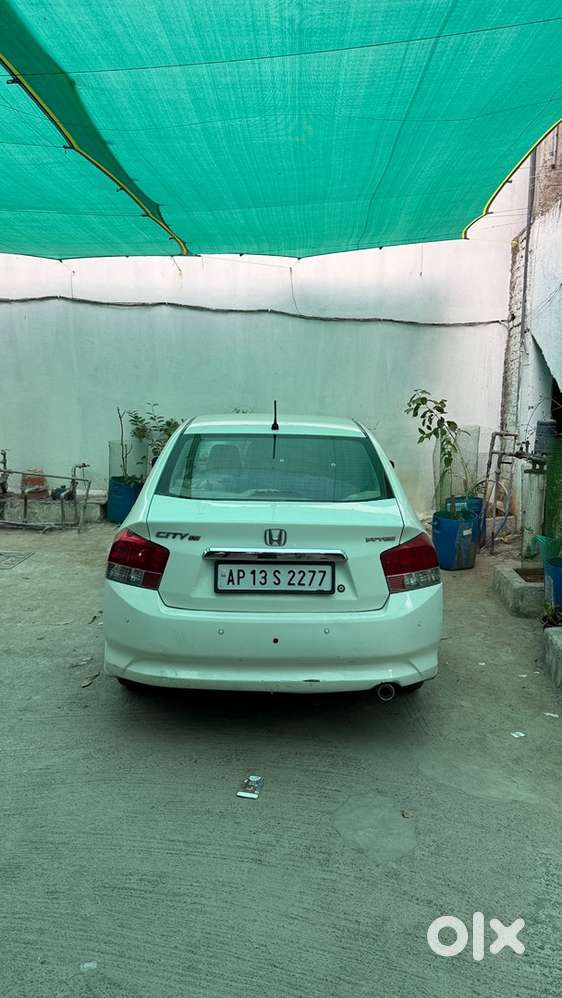 Honda Petrol Car 2011