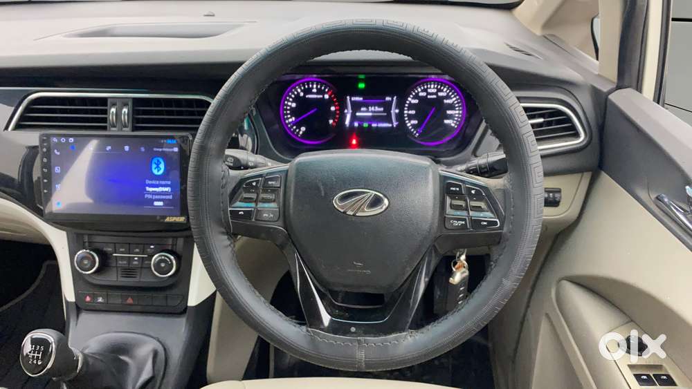 Mahindra Marazzo M8, 2018, Diesel
