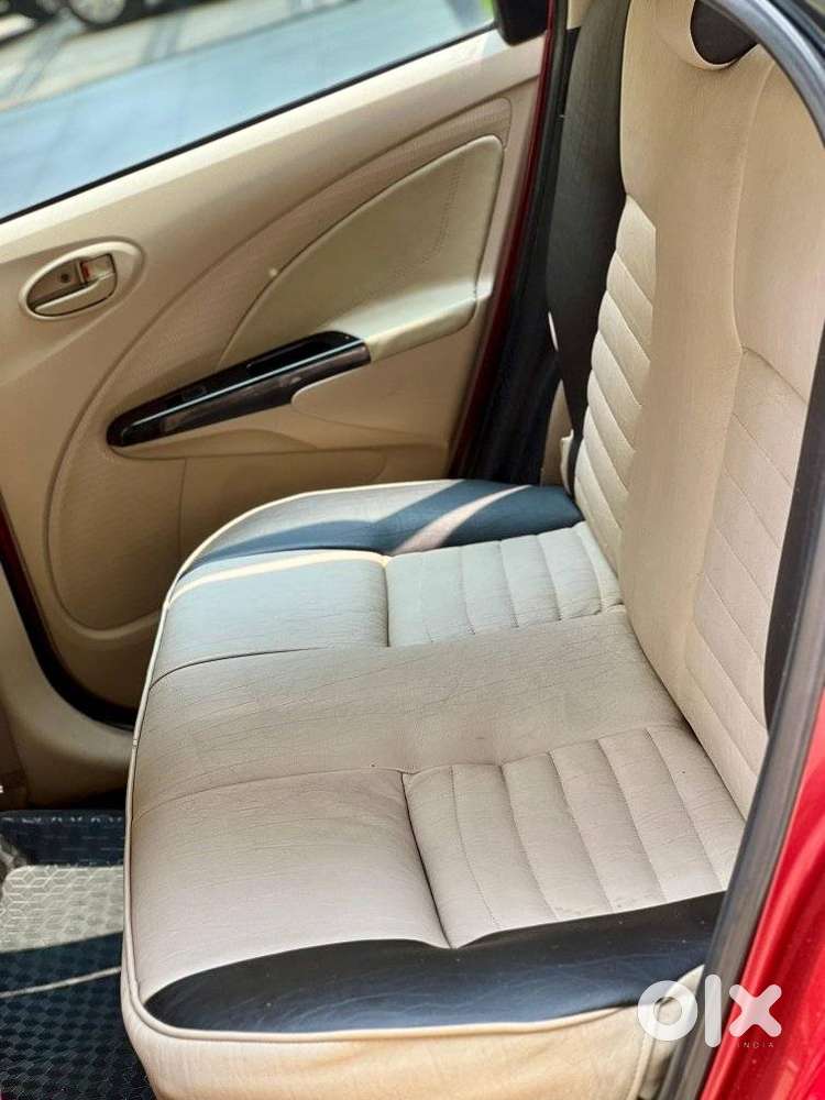 Toyota Etios Liva 1.4 Vxd Dual Tone, 2017, Diesel