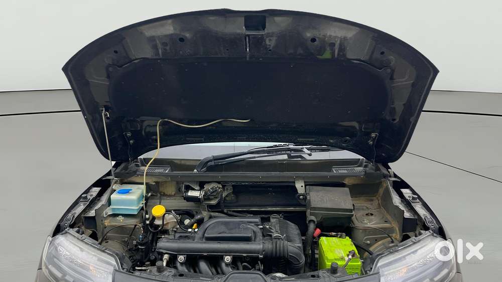 Renault Kwid 1.0 Rxt (o), 2022, Petrol