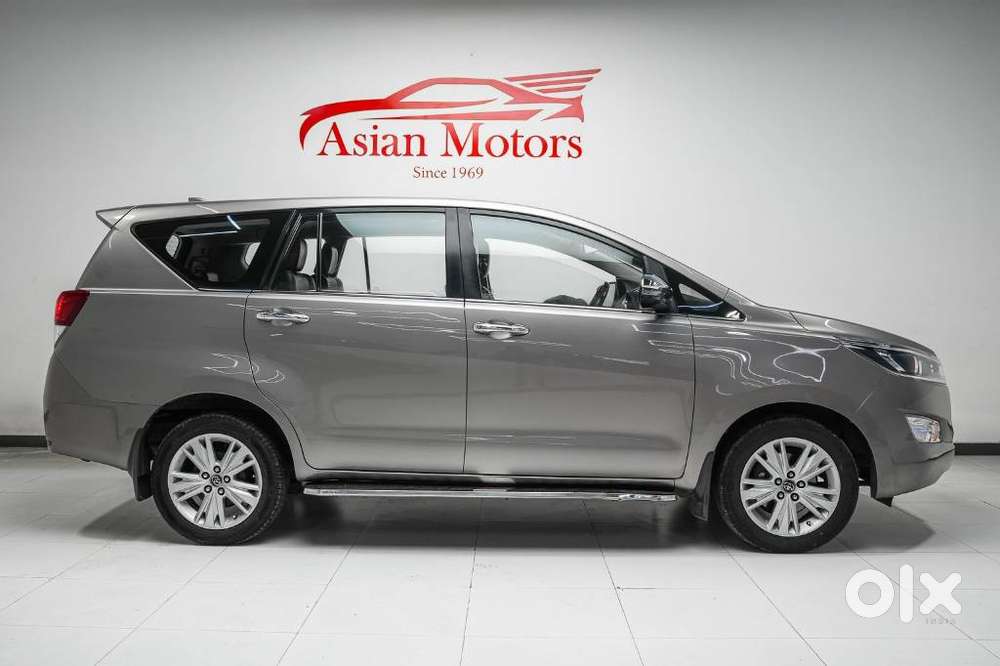 Toyota Innova Crysta 2.8 Zx At, 2017, Diesel