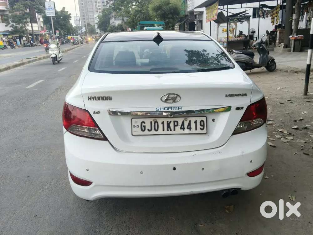 Hyundai Verna Crdi Manual 2012 Sx