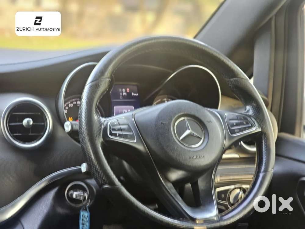 Mercedes-benz V-class 2.1 220 Expression Diesel At, 2017, Diesel