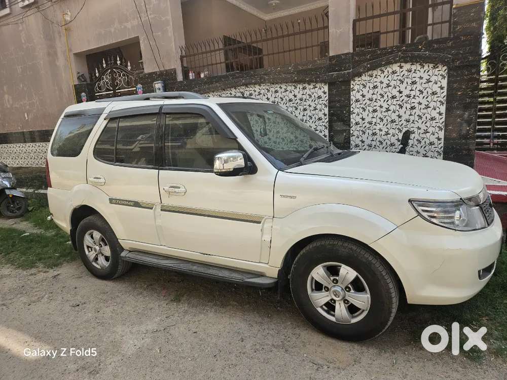 Tata Safari Storme 2016 Diesel 97000 Km Driven