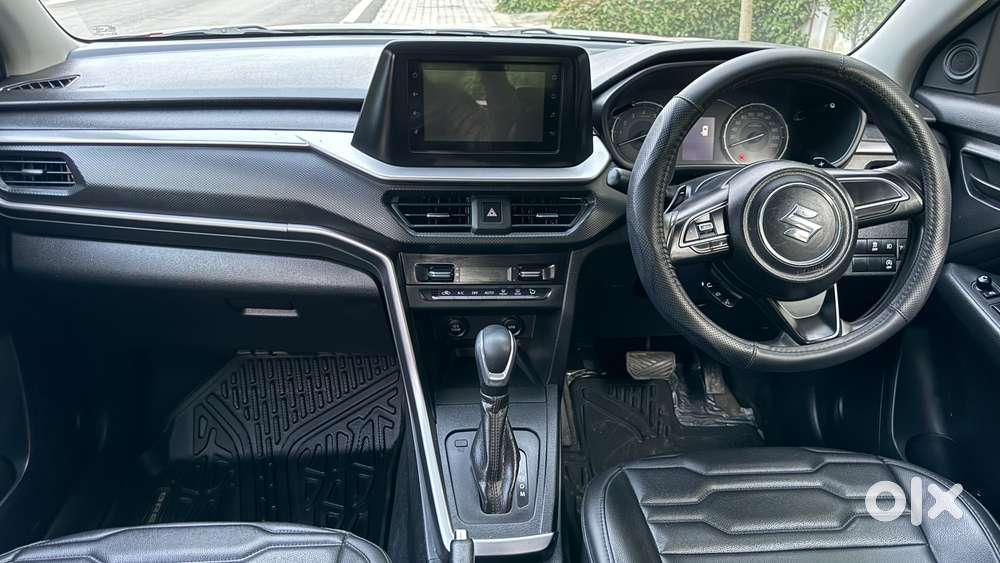 Maruti Suzuki Brezza 1.5 Vxi At Smart Hybrid, 2023, Petrol
