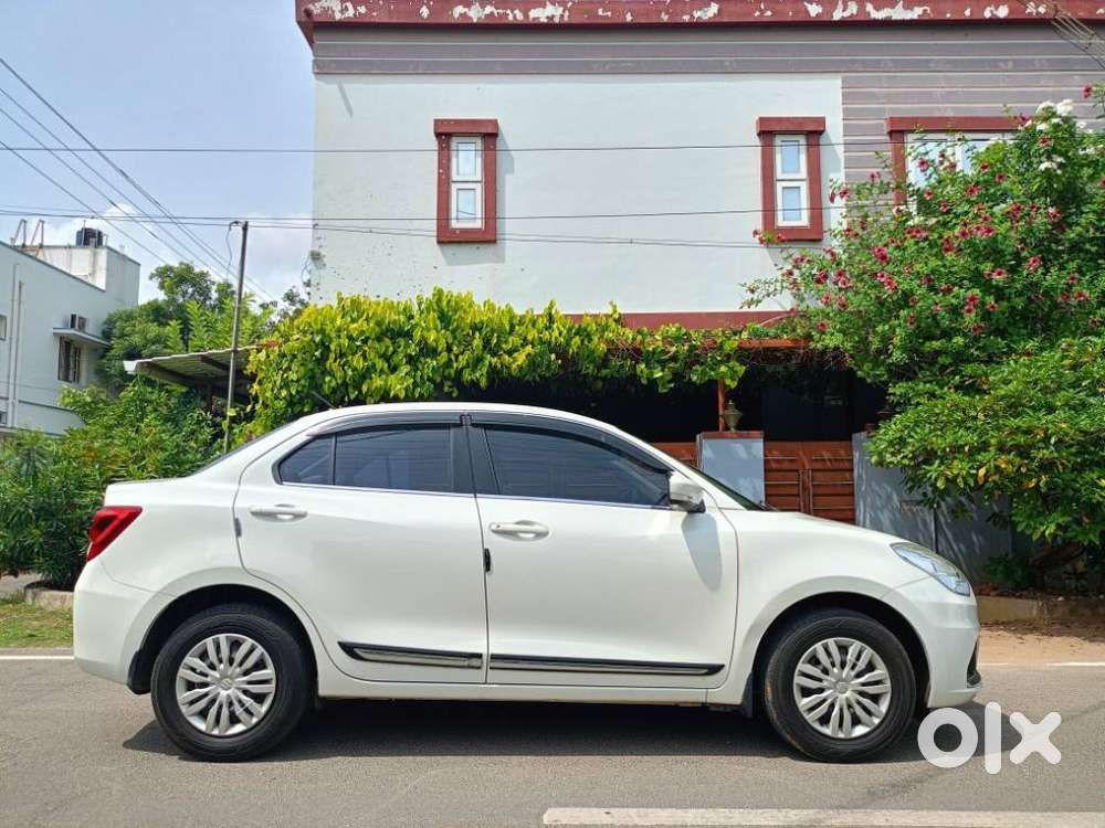 Maruti Suzuki Swift Dzire Vxi Optional, 2020, Petrol