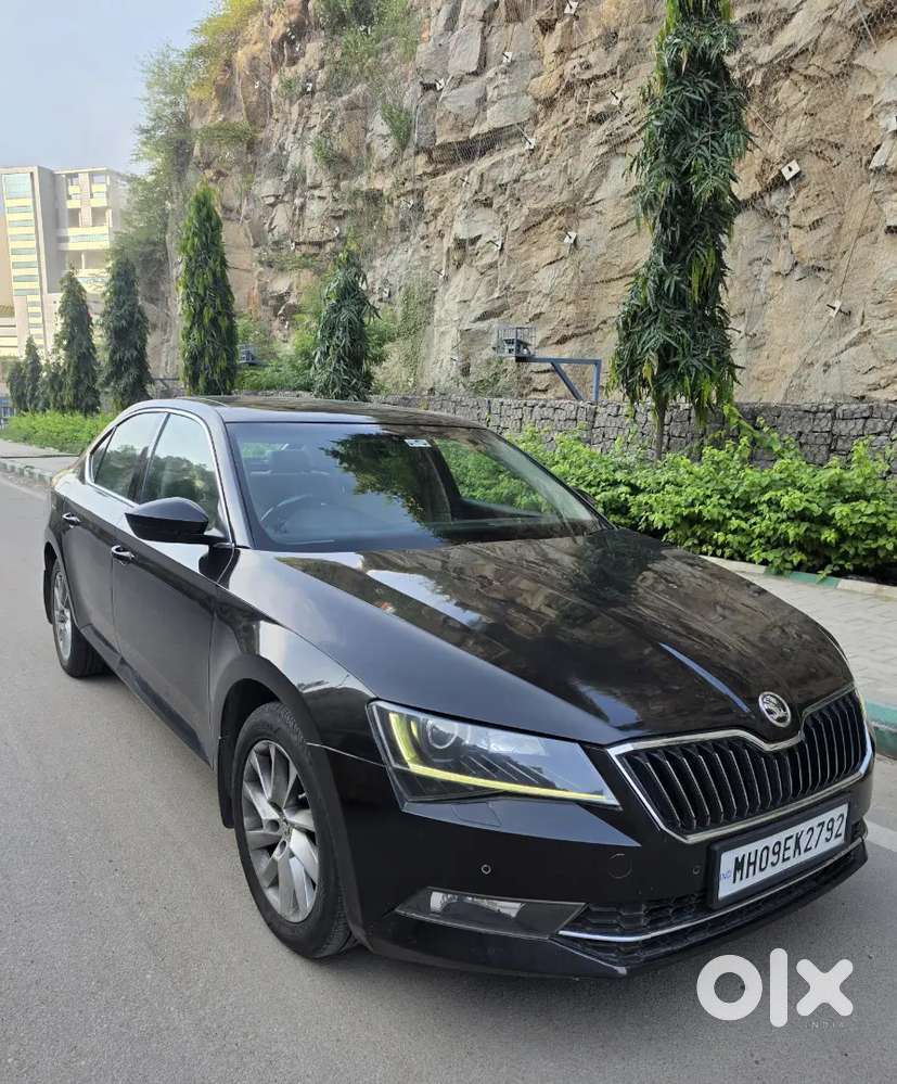 Skoda Superb 2017 L&k 1.8 Tsi Automatic, Magnetic Brown Colour