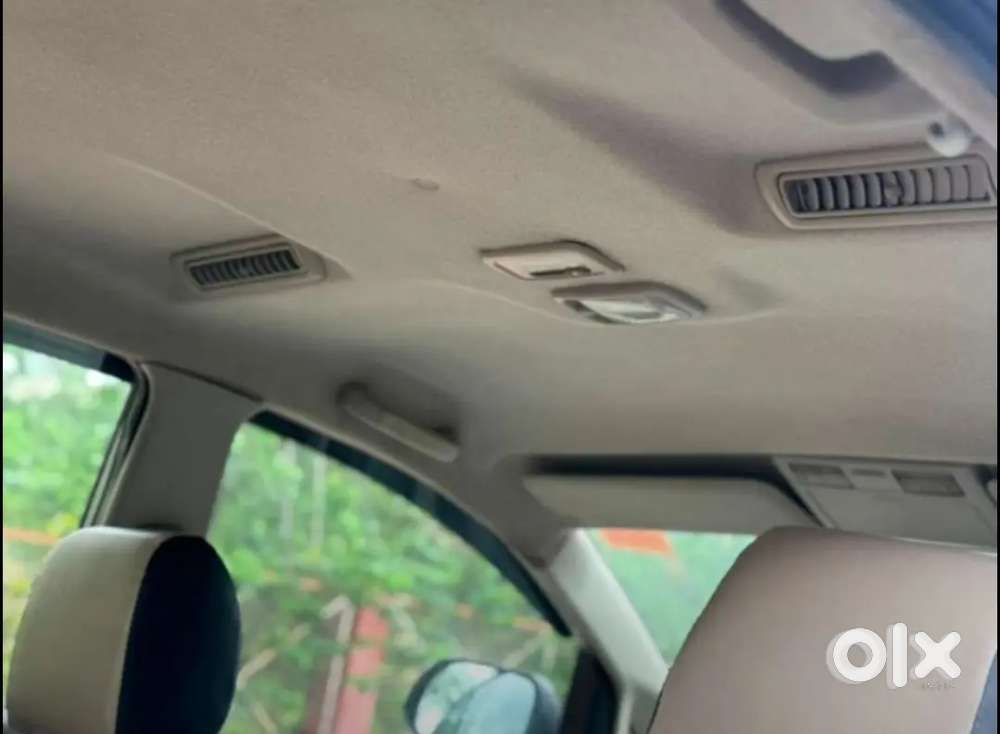 Toyota Innova 2.5 Vx 2013