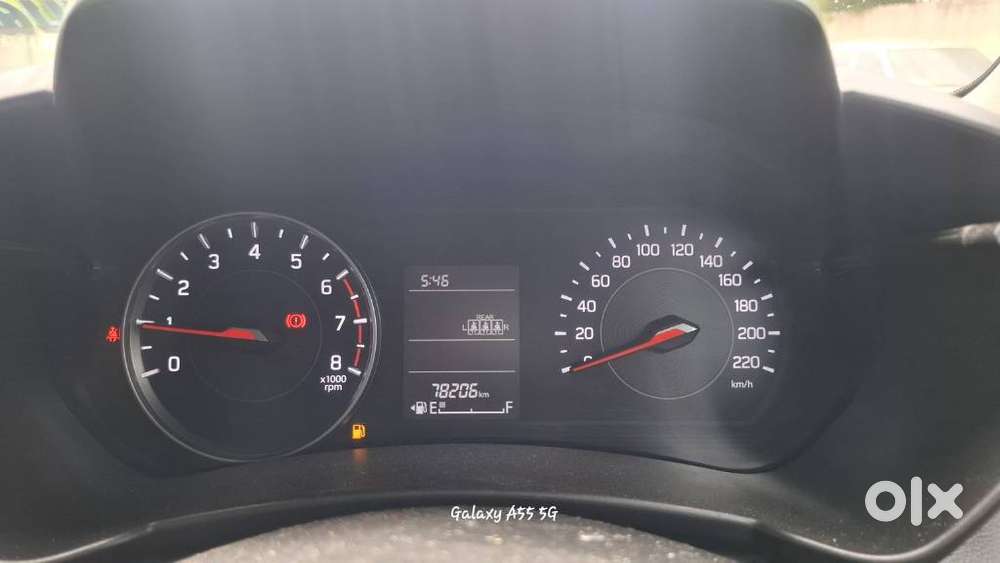 Maruti Suzuki New-gen Swift Vxi, 2025, Petrol