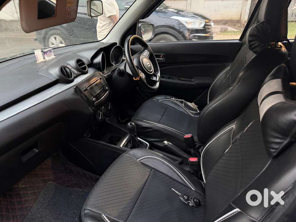 Maruti Suzuki Swift Vxi + Manual, 2020, Petrol