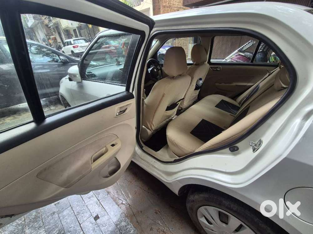 Maruti Suzuki Swift Dzire 1.2 Vxi Bsiv, 2015, Cng & Hybrids