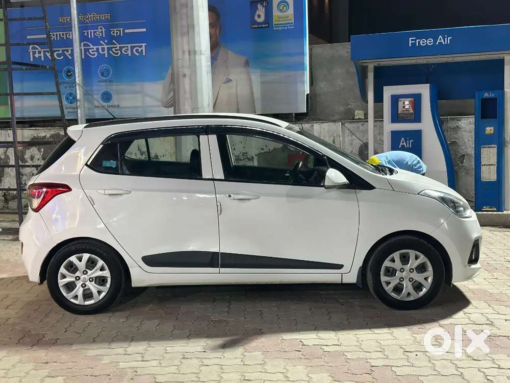 Hyundai Grand I10 Sportz 2016 Petrol Cng On Paper