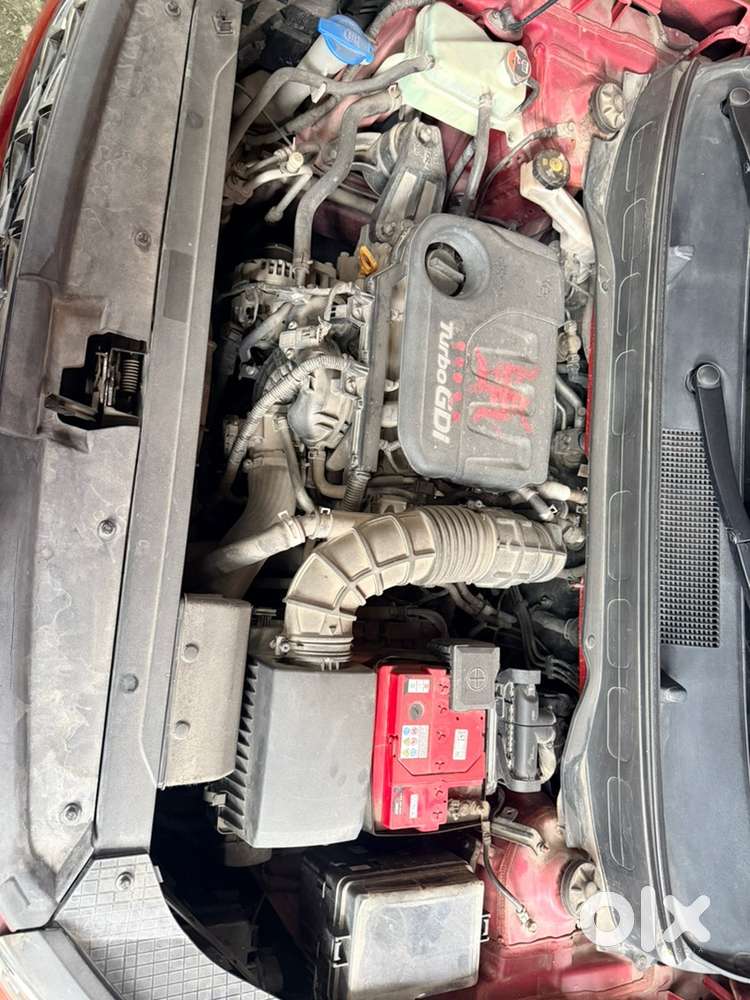 Hyundai Venue Model 2020 Petrol Car