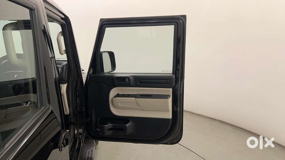 Mahindra Thar Roxx Mx3 Petrol At 2wd, 2025, Petrol