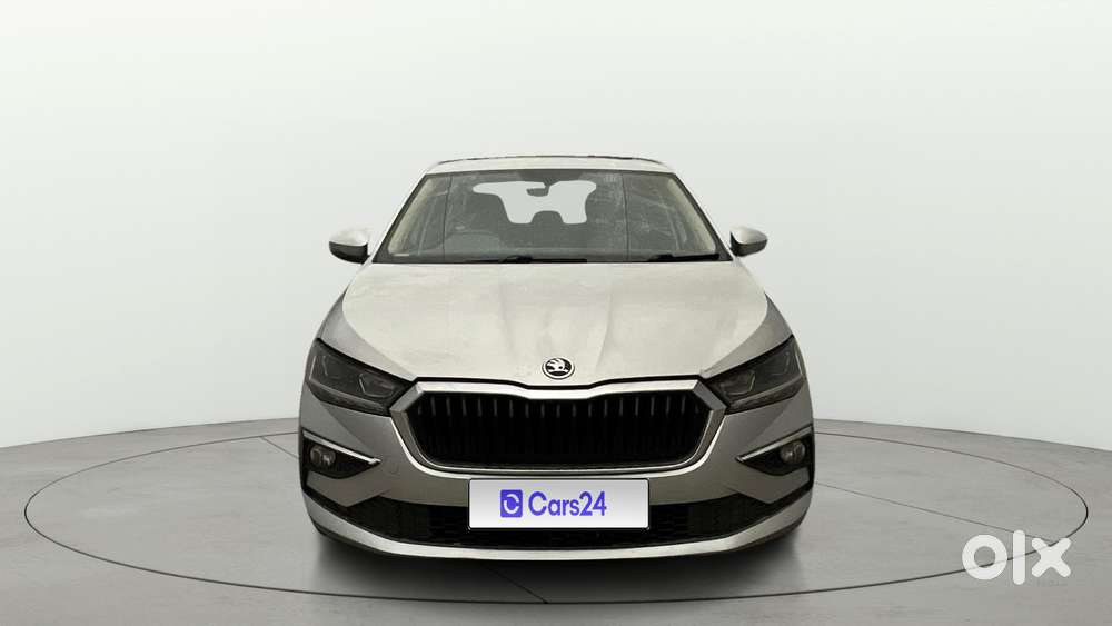 Skoda Slavia Style 1.0l Tsi Mt, 2022, Petrol
