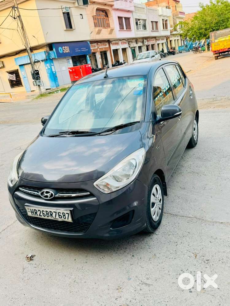 Hyundai I10 Magna O Petrol 2012
