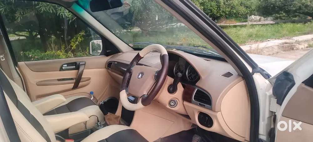 Tata Safari Storme 2014